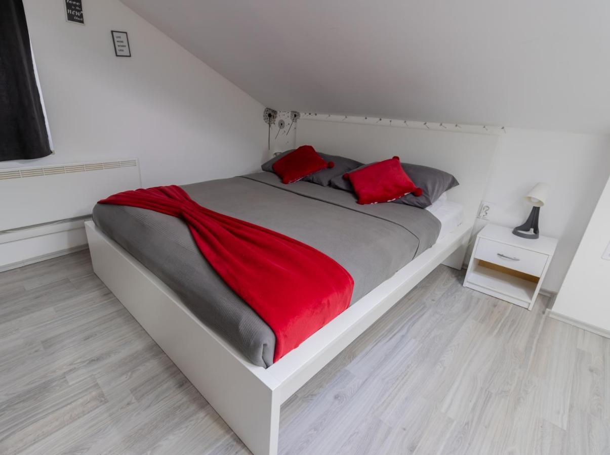 Hill Apartman - Maksimir Rebro Zágráb Kültér fotó